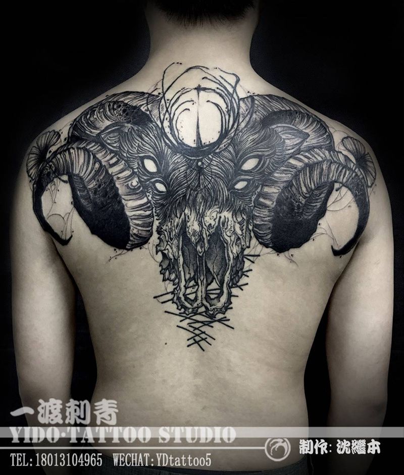 暗黑羊头纹身图片