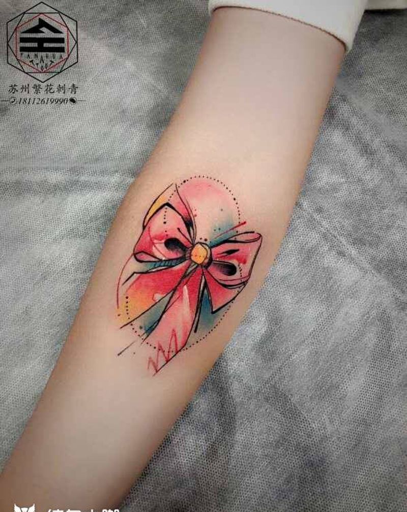 蝴蝶结纹身图片