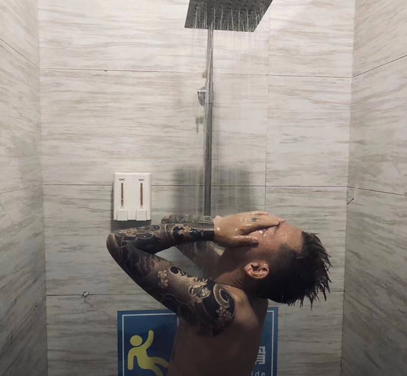 浪臂纹身图片_手臂腿部老传统新传统浪臂 水浪纹身图案