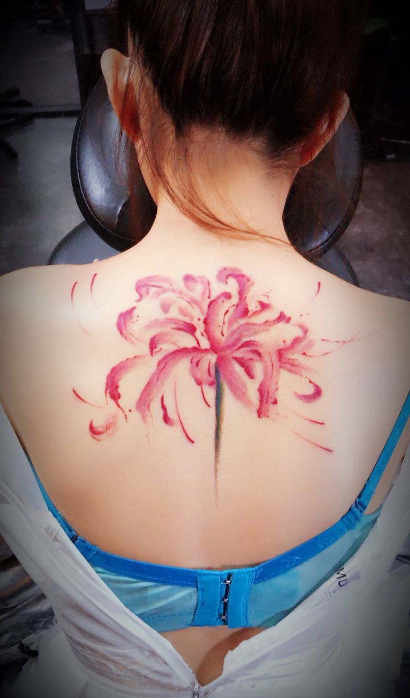 彼岸花纹身图片