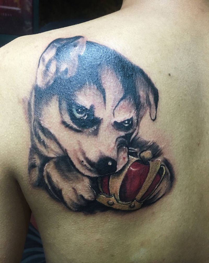 背部狗狗纹身图片