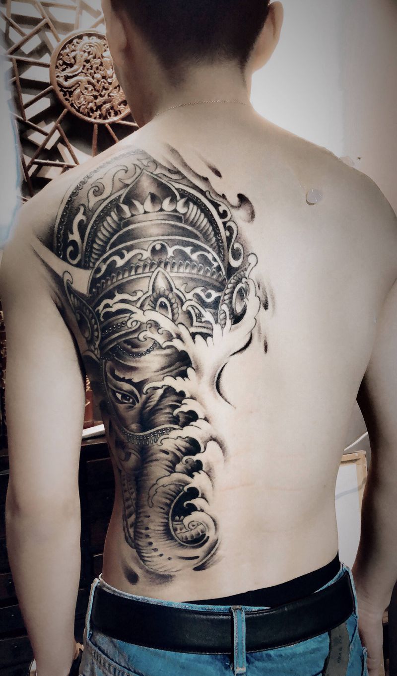 像神纹身图片_新传统纹身图案