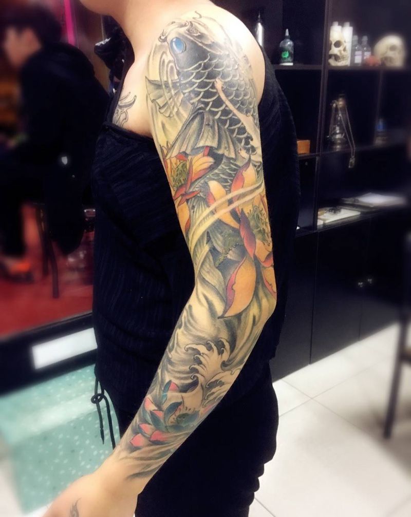 花臂纹身图片_成品手臂传统动物纹身图案