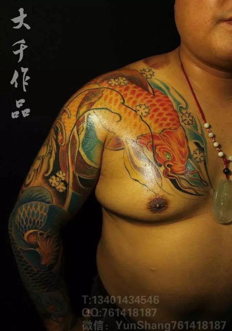 半甲连包臂纹身图片