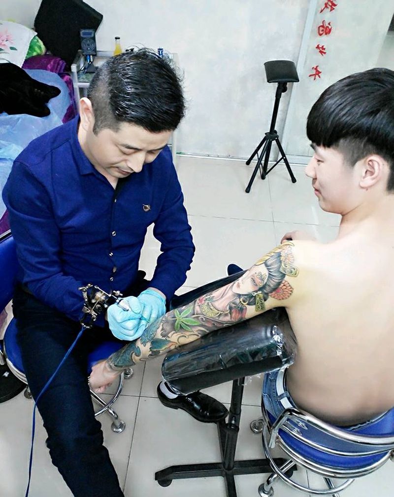 帅哥花臂梦，我来绘制完成………纹身图片