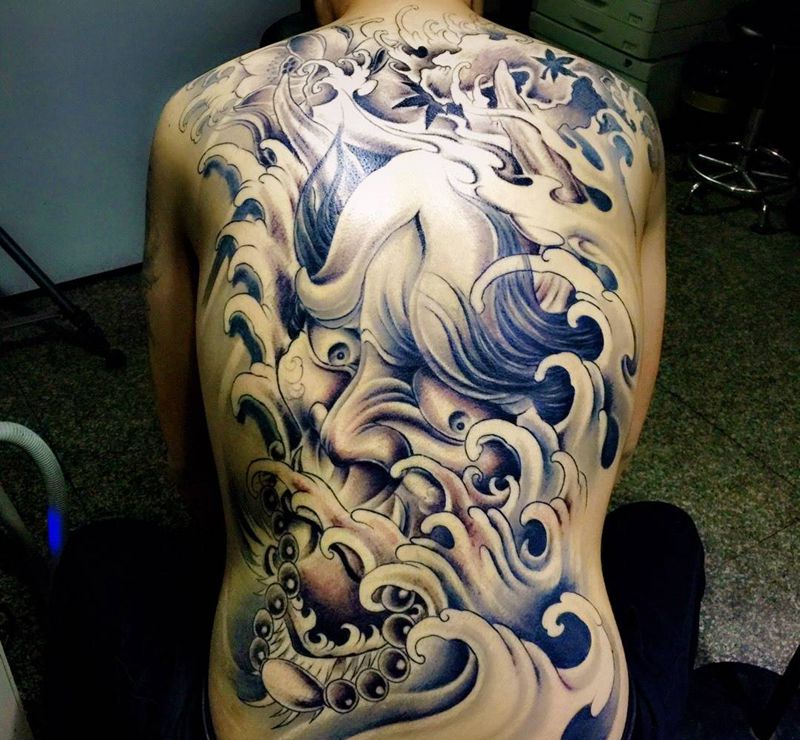 后背般若纹身图片