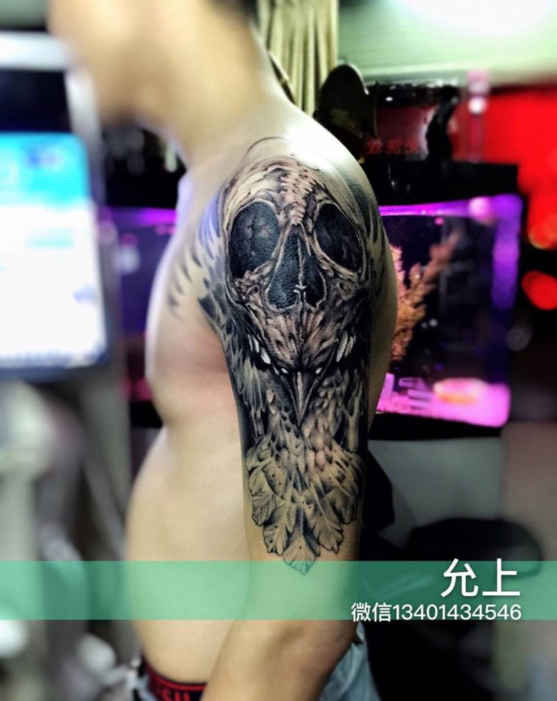 大臂☠️纹身图片