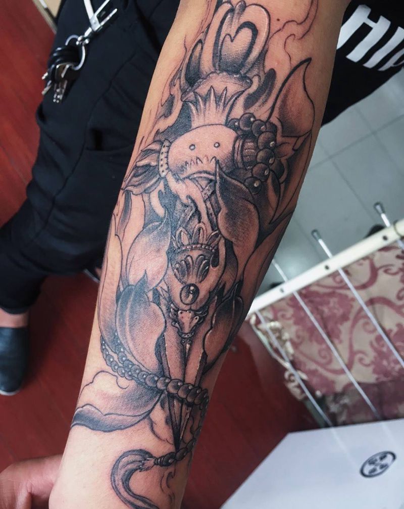 小臂 降魔杵纹身图片