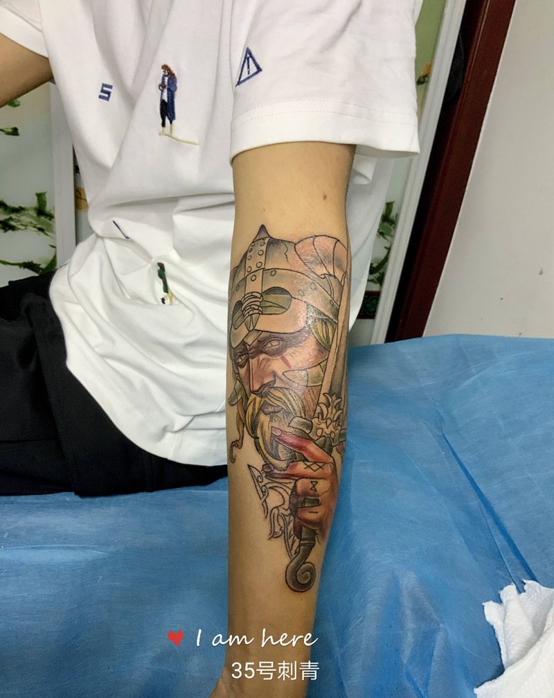 new school纹身图片_手臂纹身图案