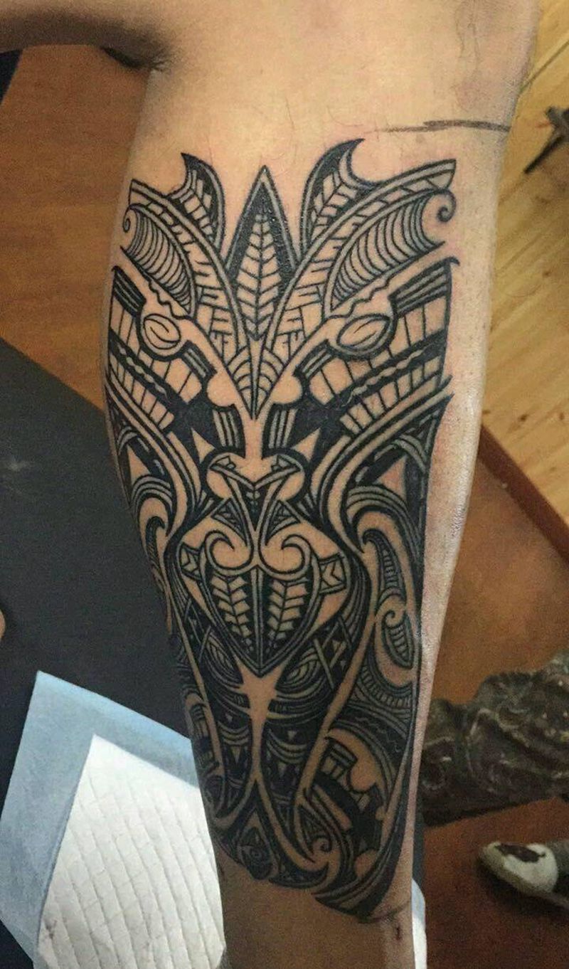 图腾鱼纹身图片