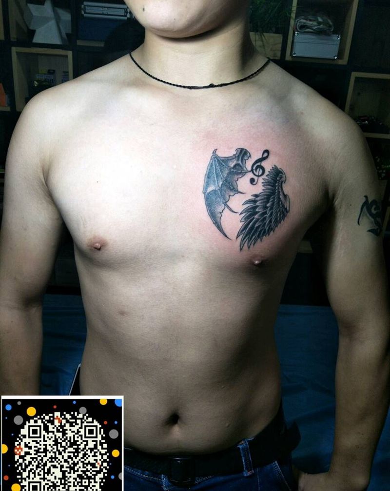 小翅膀纹身图片