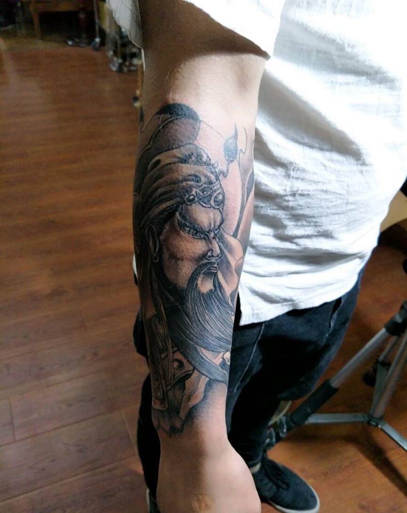 包小臂关二爷纹身图片