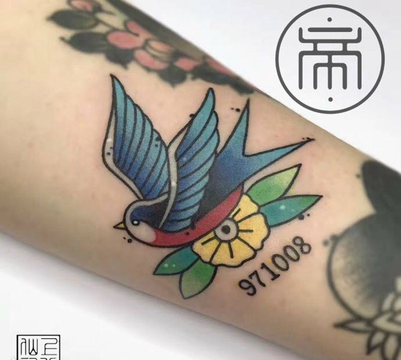 燕子纹身图片