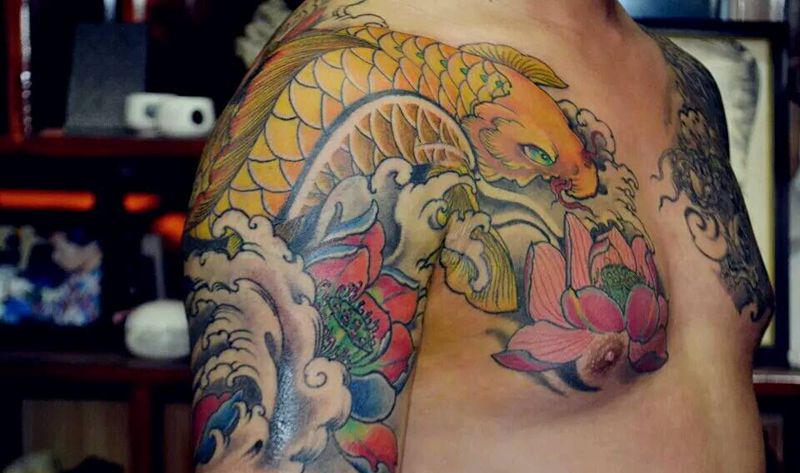 龙鱼半甲纹身图片