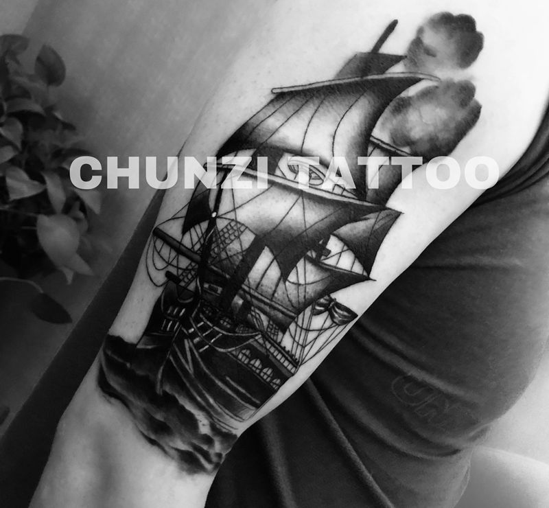 帆船纹身图片_手臂纹身图案