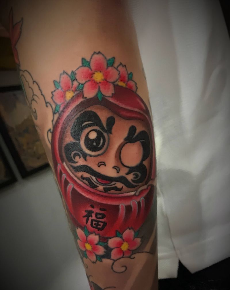 达摩蛋纹身图片_手臂新传统纹身图案