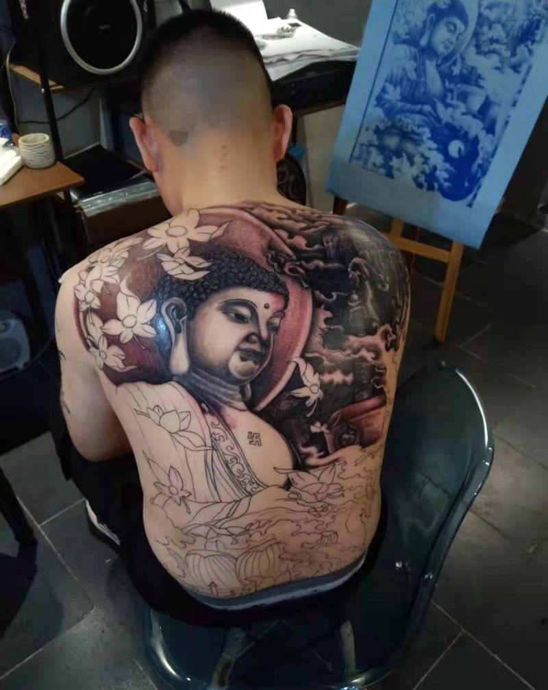 遮盖 中纹身图片_背部新传统纹身图案