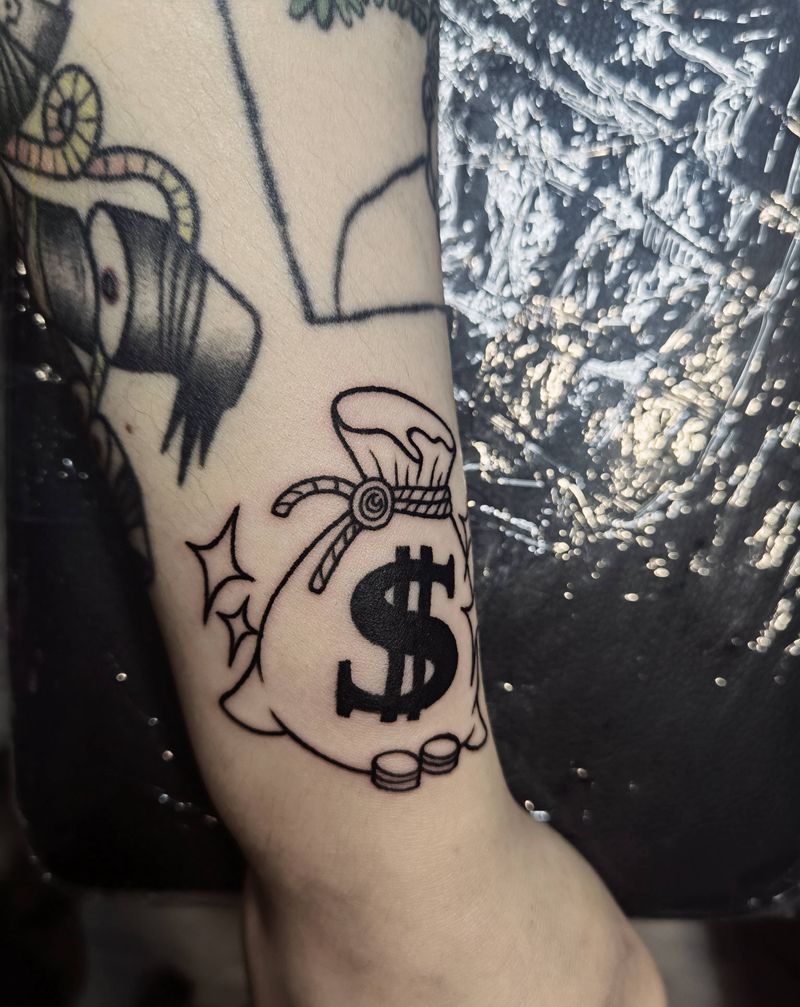 钱袋纹身图片_手臂Old School纹身图案