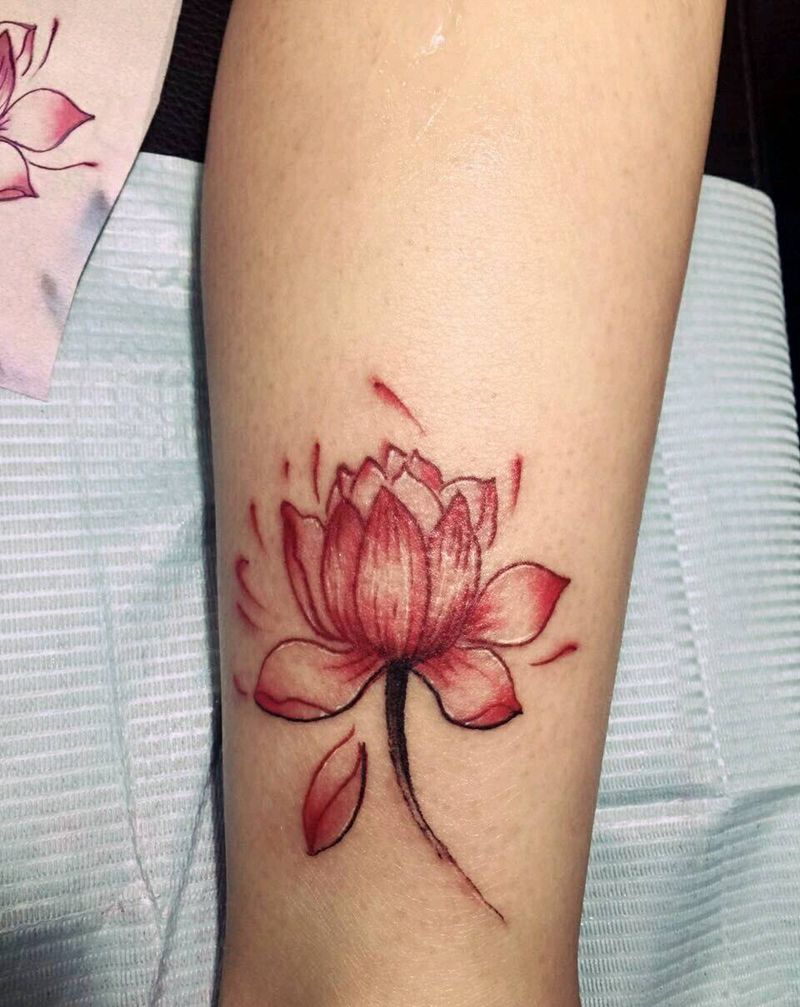 荷花纹身图片