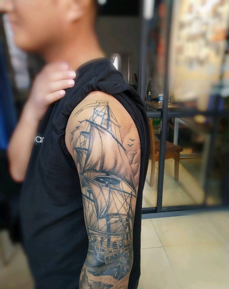 帆船花臂纹身图片