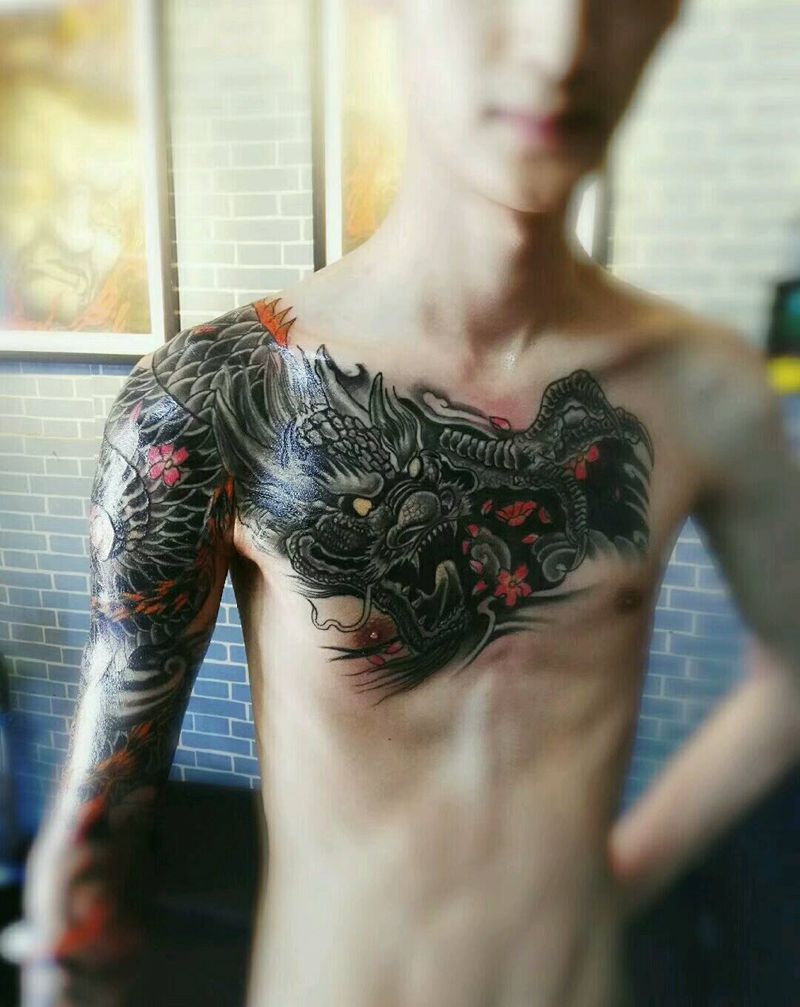 花臂龙纹身图片