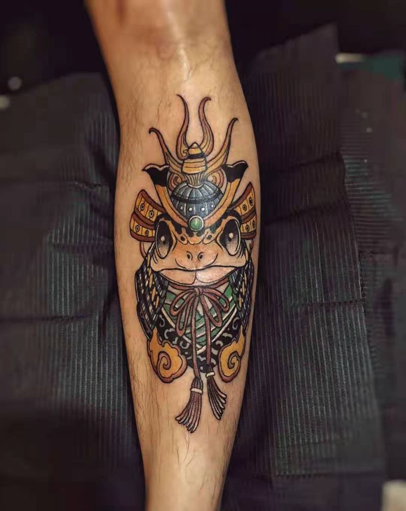 武士蛤蟆纹身图片_腿部老传统纹身图案