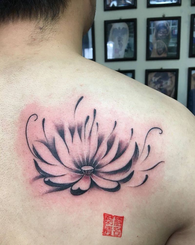 莲花 梵文纹身图片_成品手臂肩部传统字符植物纹身图案