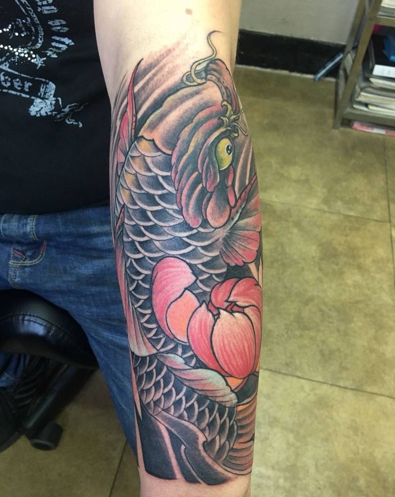 鲤鱼纹身图片