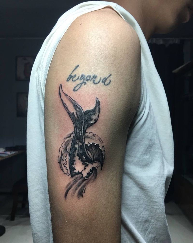 鲸鱼纹身图片_成品肩部背部手臂清新欧美动物纹身图案