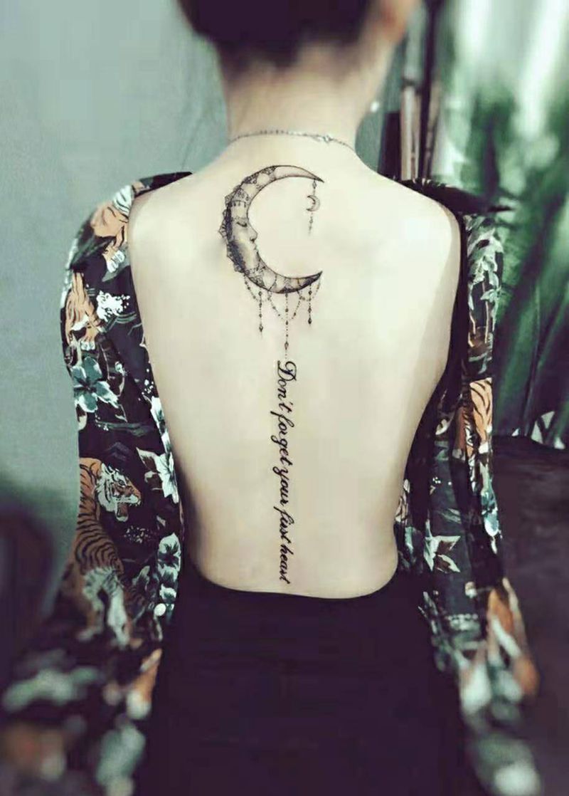 不忘初心纹身图片_背部纹身图案