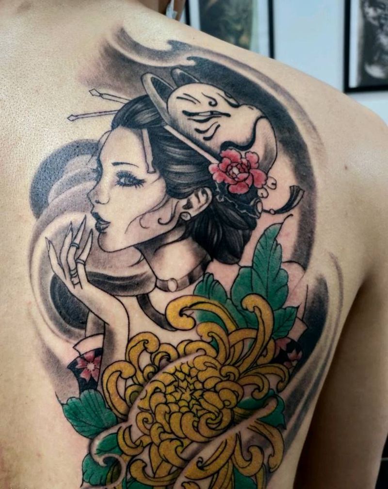 半肩纹身图片_背部新传统欧美写实美女艺伎纹身图案