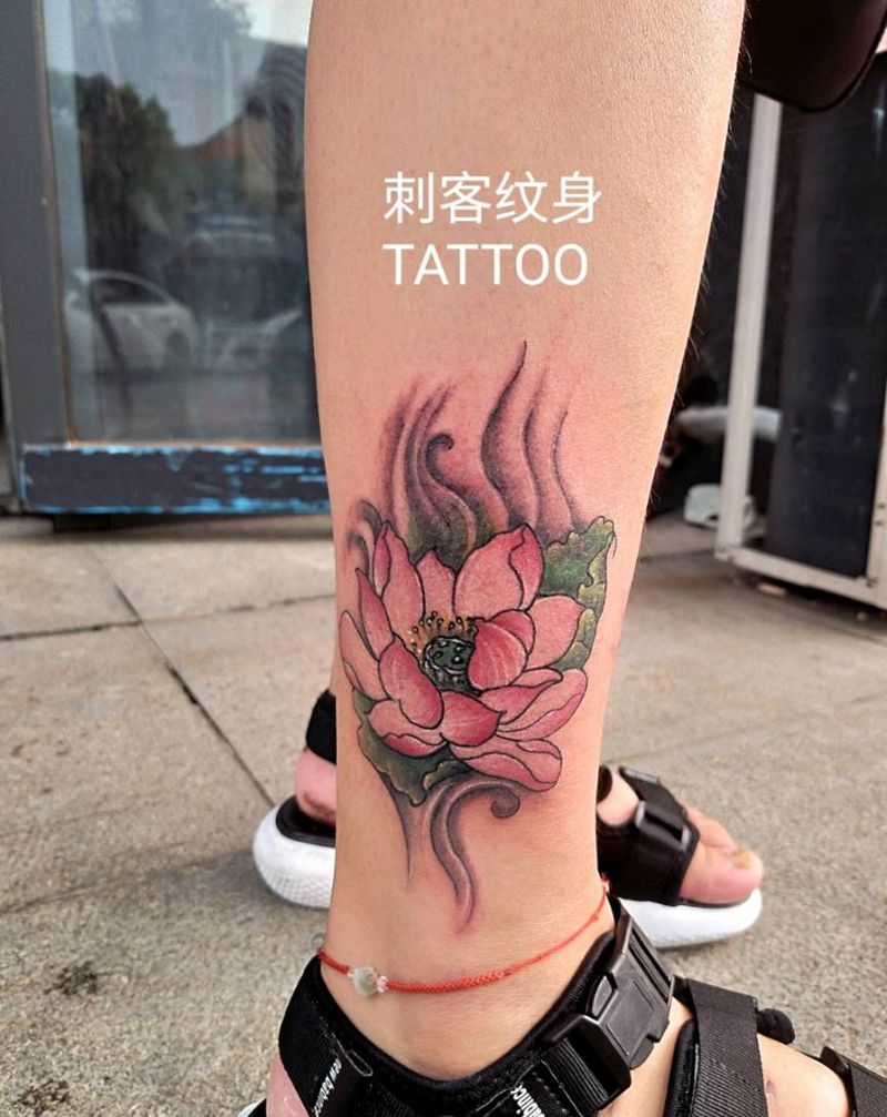 小荷花纹身图片