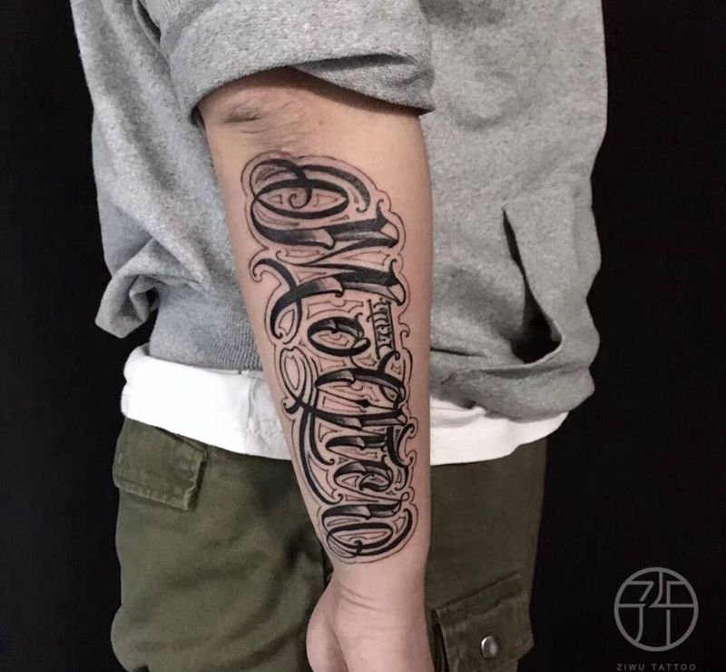 #mother纹身图片_手臂花体字纹身图案