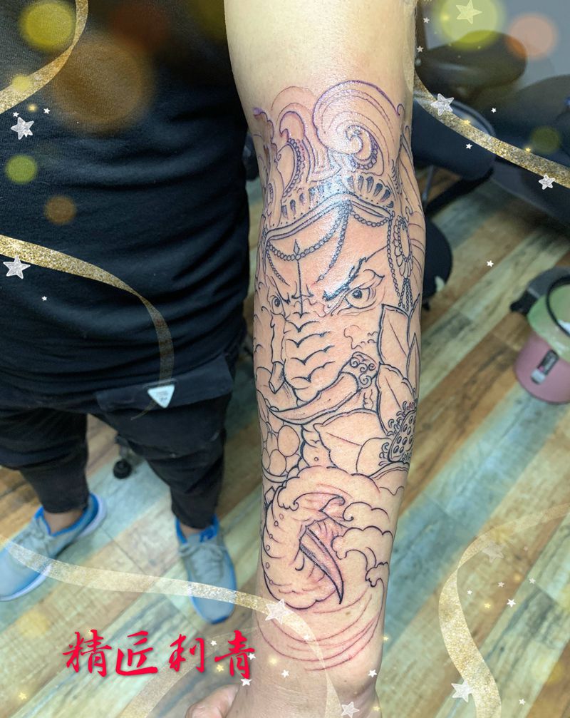 象神纹身图片_手臂新传统纹身图案