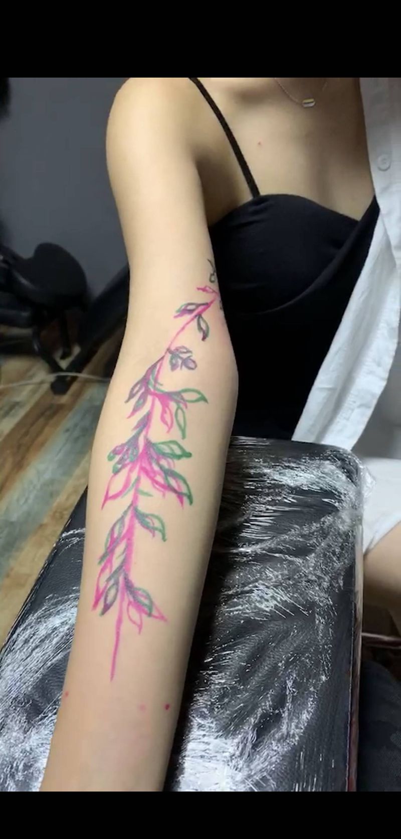 花枝设计纹身图片_手臂纹身图案