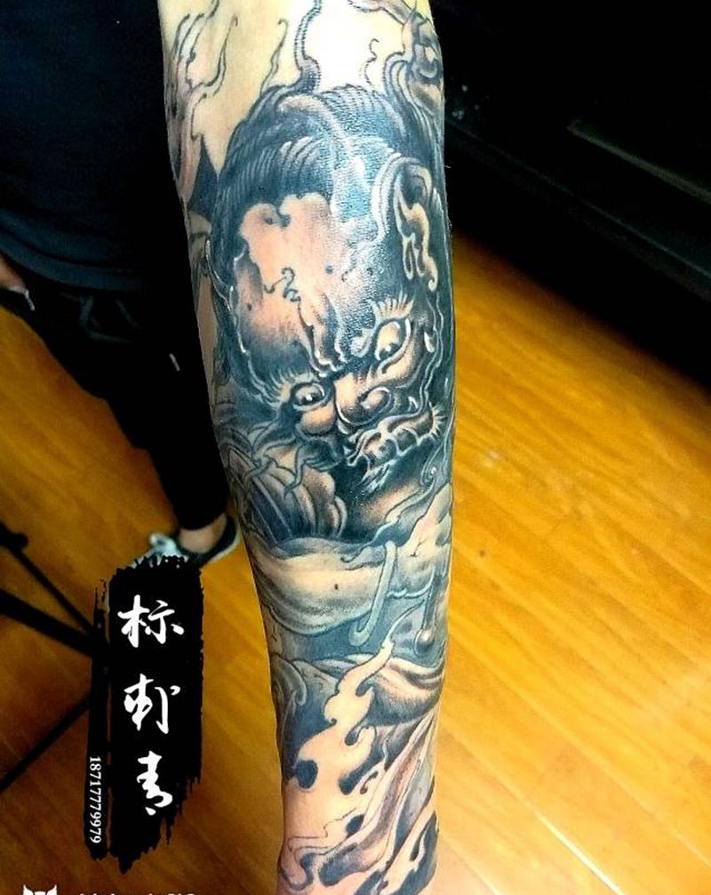 小臂传统图纹身图片