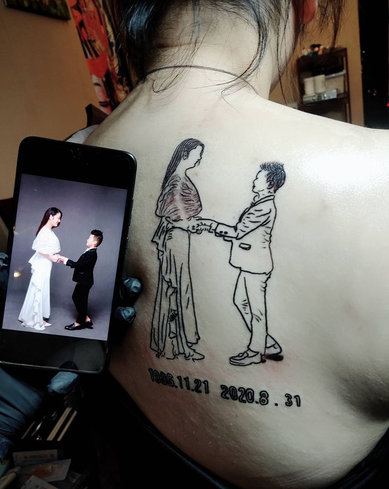 亲子图纹身图片_背部纹身图案