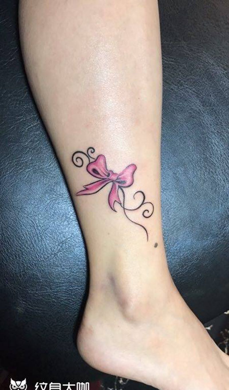 小清新蝴蝶结纹身图片