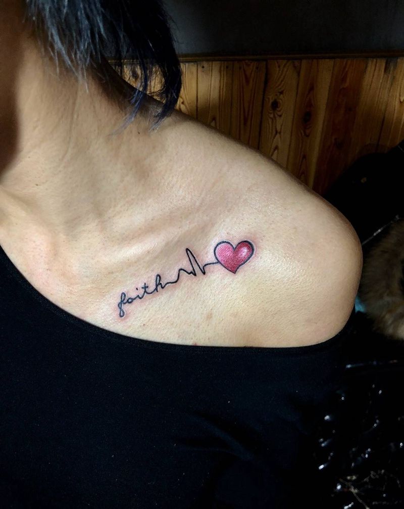 锁骨小纹身纹身图片