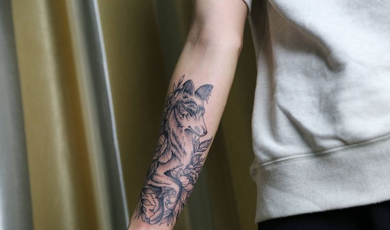 小狐狸纹身图片_点刺新传统纹身图案