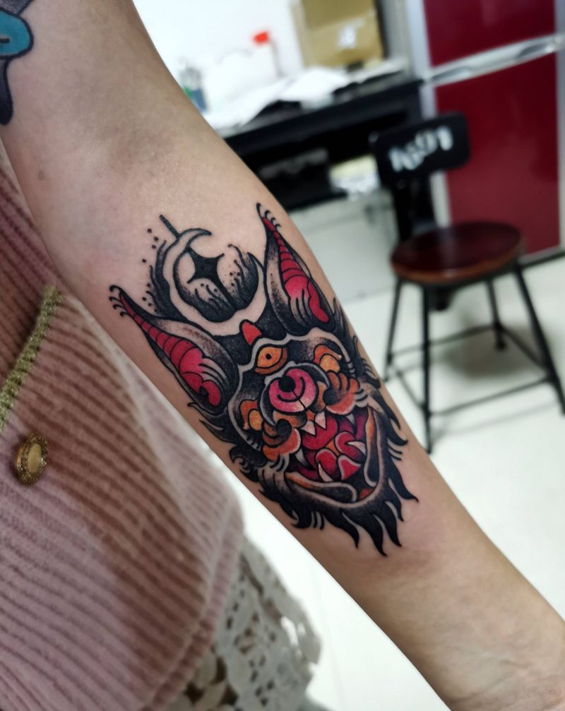 蝙蝠！！纹身图片_手臂Old School纹身图案