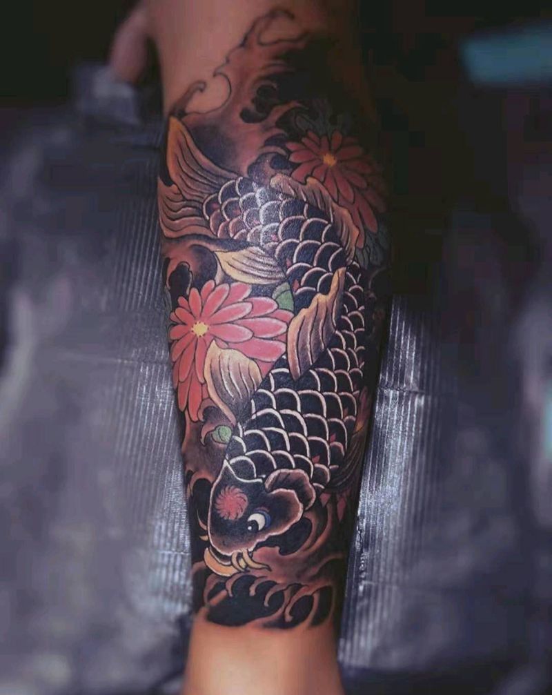 老传统纹身图片_腿部纹身图案