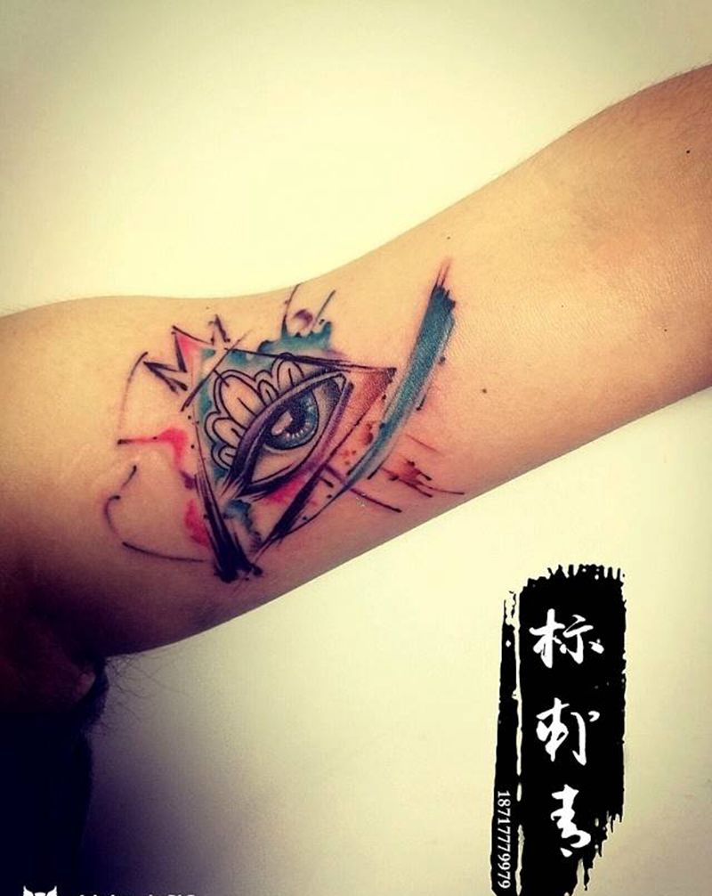 眼纹身图片_臀部手臂水彩Old School眼睛纹身图案