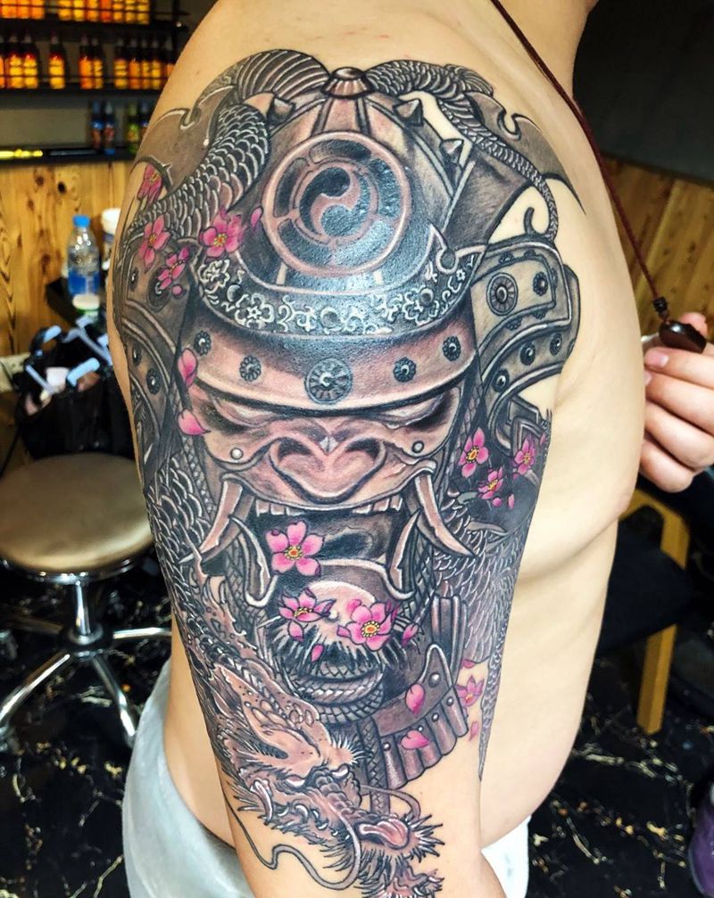 大臂武战士纹身图片