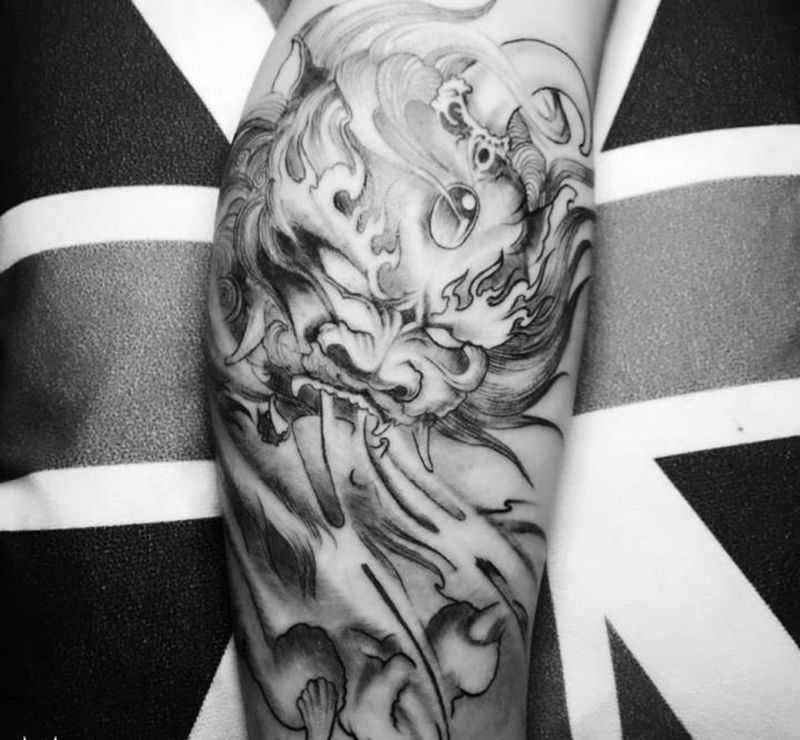 貔貅纹身图片_腿部传统鬼神成品纹身图案