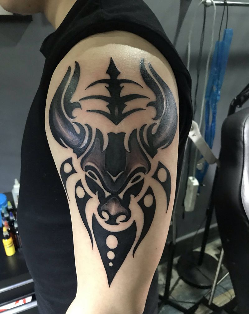 图腾牛头纹身图片_图腾纹身图案