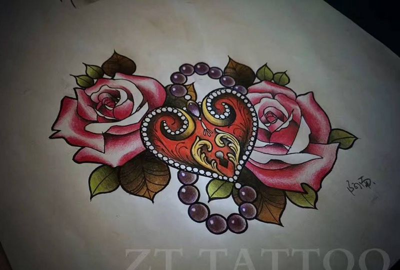 玫瑰心锁纹身图片_手稿静物植物清新欧美背部腿部纹身图案