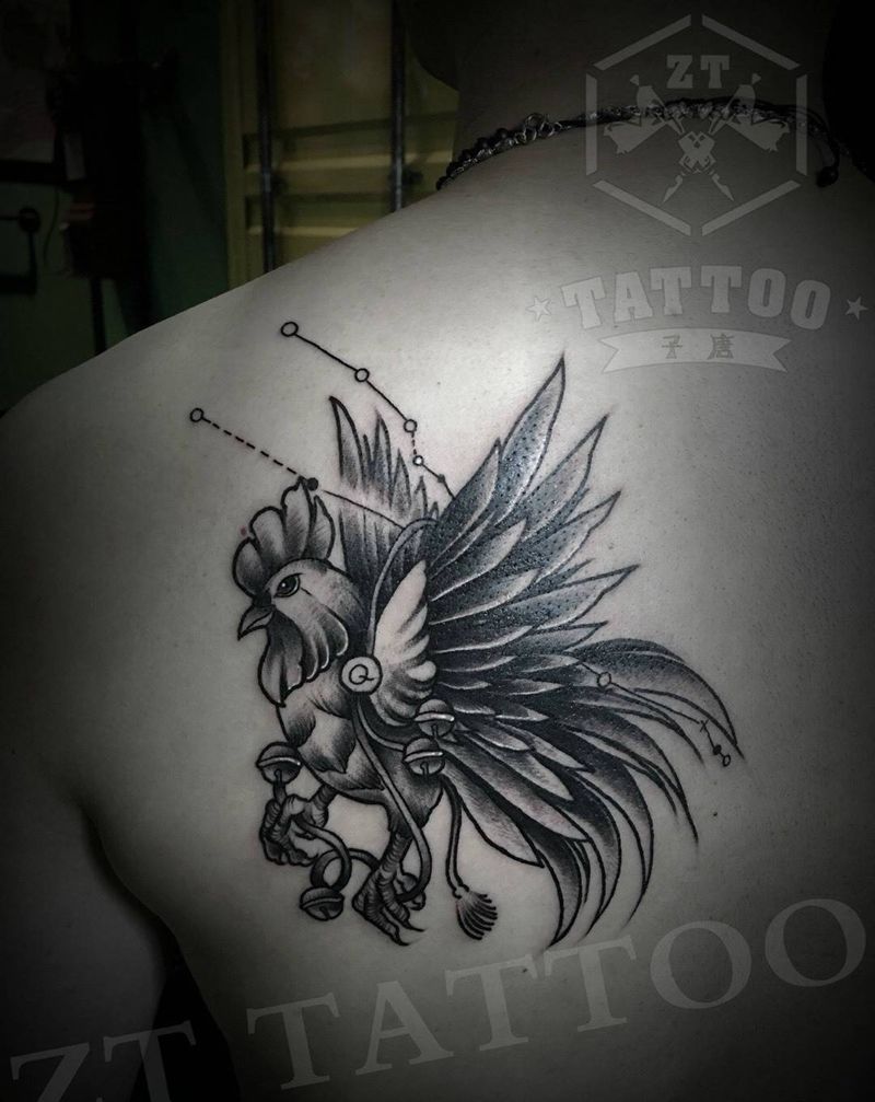 公鸡金牛铃铛设计纹身图片_成品背部欧美动物静物几何原创纹身图案