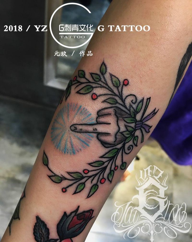 小四顾纹身图片