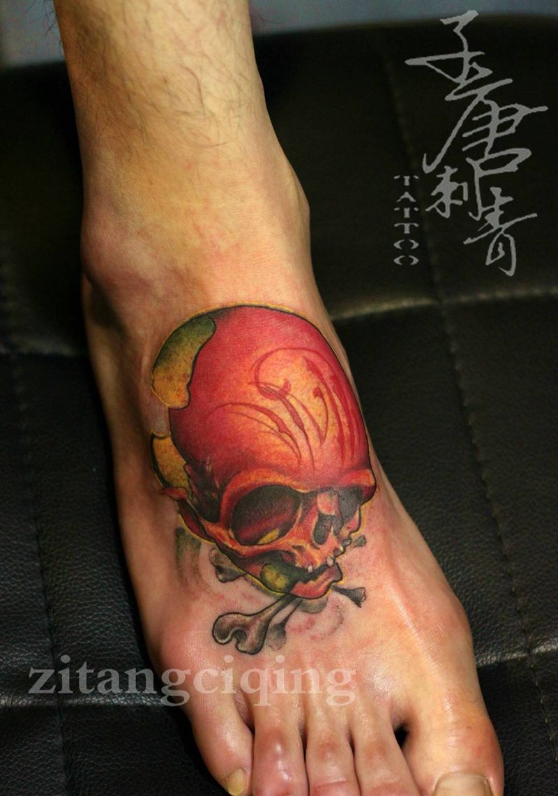 脚背酸爽来不来纹身图片_成品脚部欧美清新写实植物静物鬼神原创纹身图案